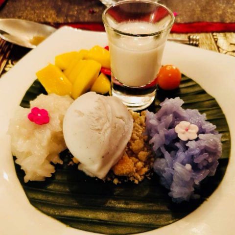 Sticky Rice Mango & Ice Cream